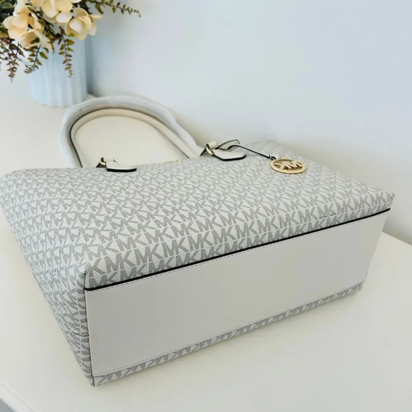 Michael Kors Sheila Large Signature Logo Tote Bag LT Cream MK - Picture 5 of 10